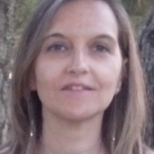 Profile picture for user coraliapimenta